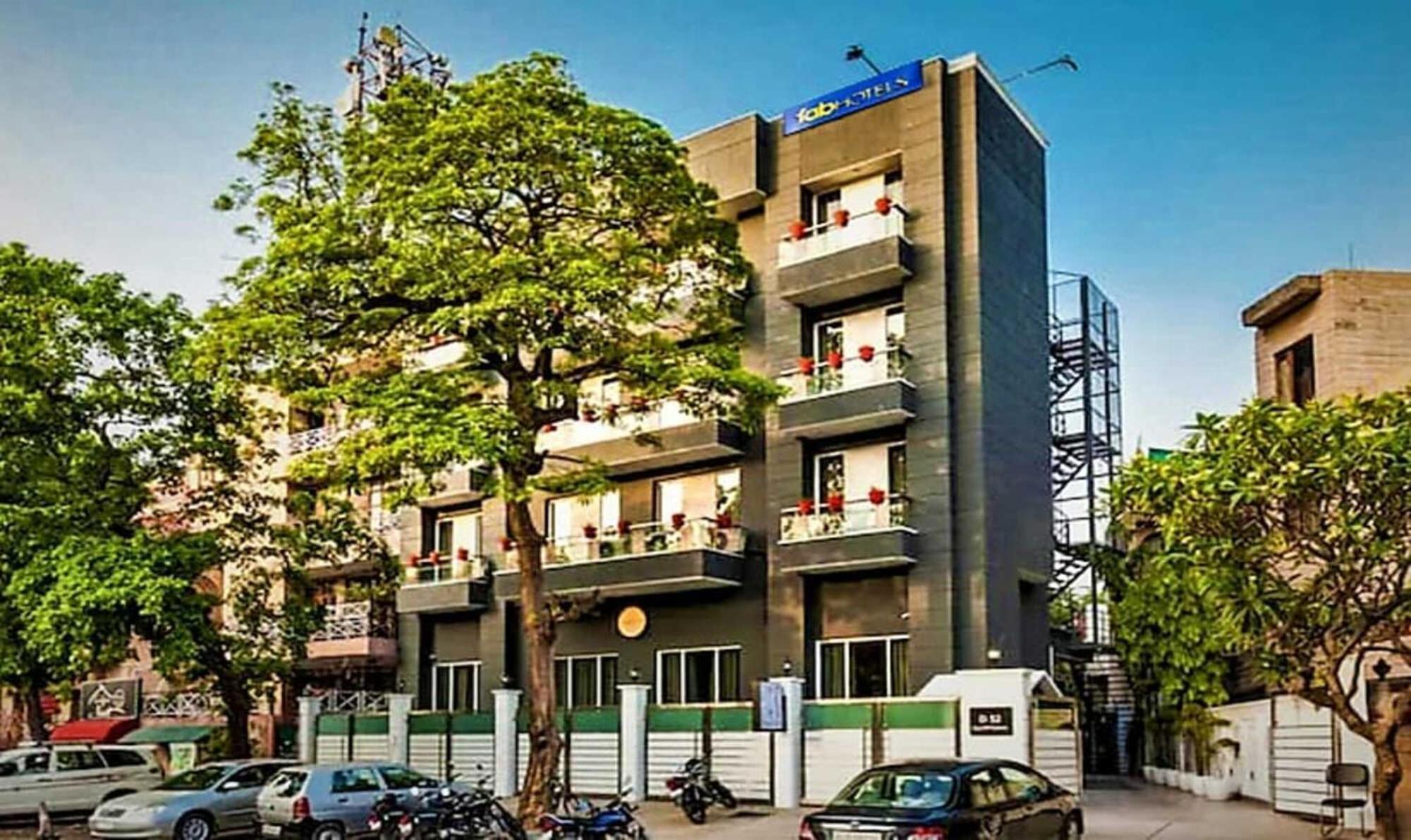 FabHotel Majestic JPM I Nueva Delhi Exterior foto